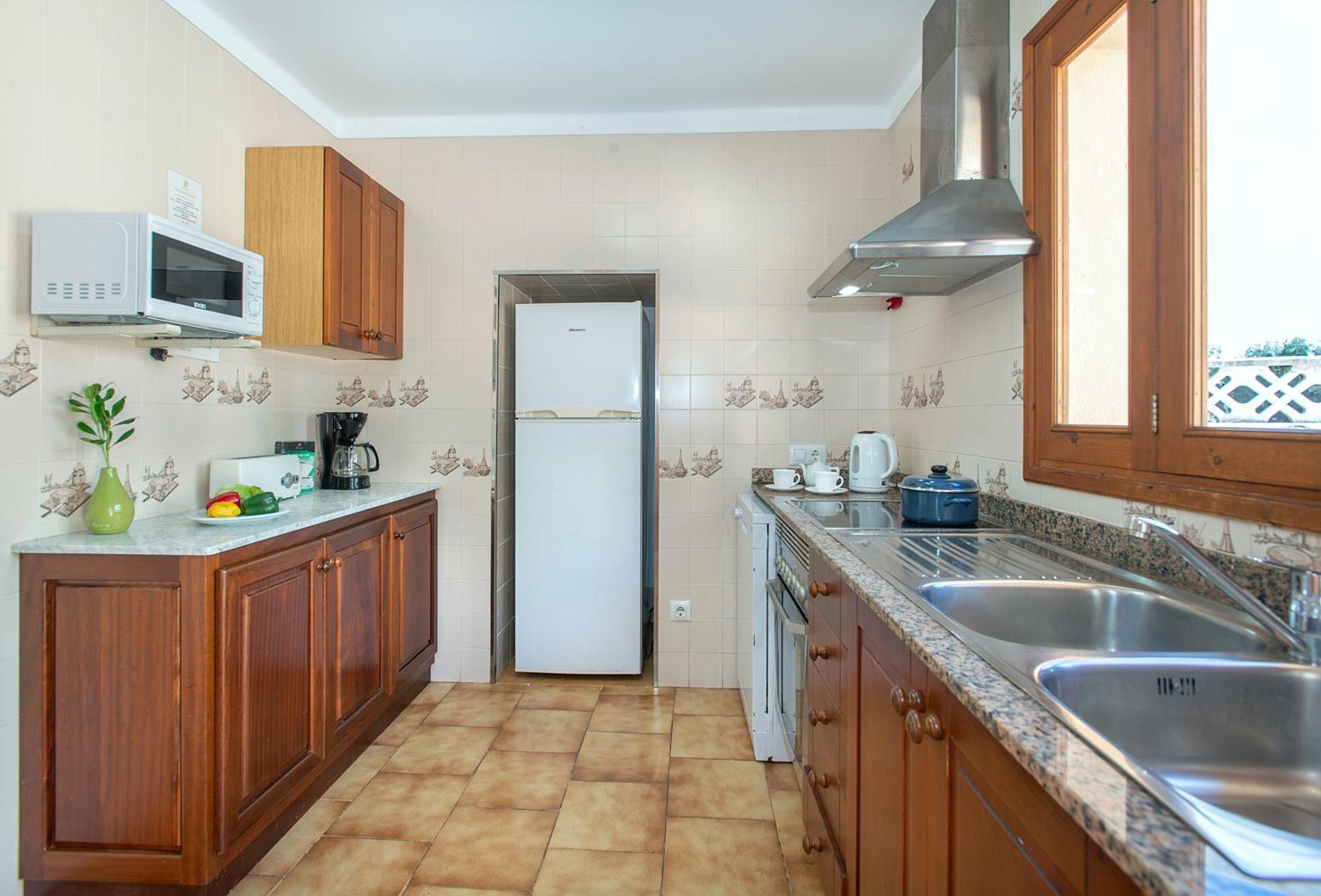 Owl Tonieta- 10 Min Walk To The Villa Cala de Sant Vicenc